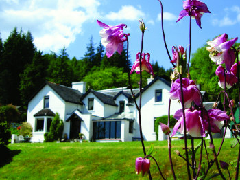 Tiroran House Hotel